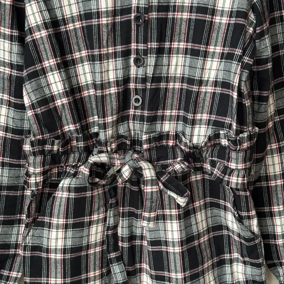 Smash and Tess Henley Romper Brand New Tags On XS - Picture 1 of 5